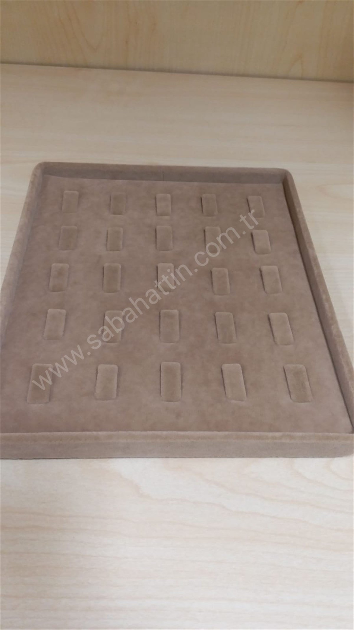 KADİFE & SÜET - YÜZÜK TABLASI & VELVET - SUEDE RING TRAY 