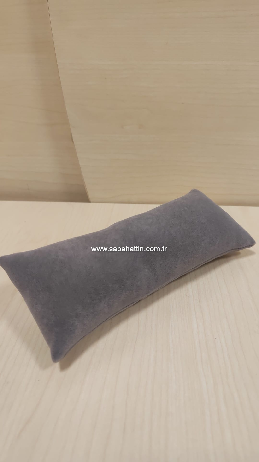 KADİFE & SÜET BİLEKLİK YASTIĞI , VELVET & SUEDE BRACELET CUSHION & PILLOW
