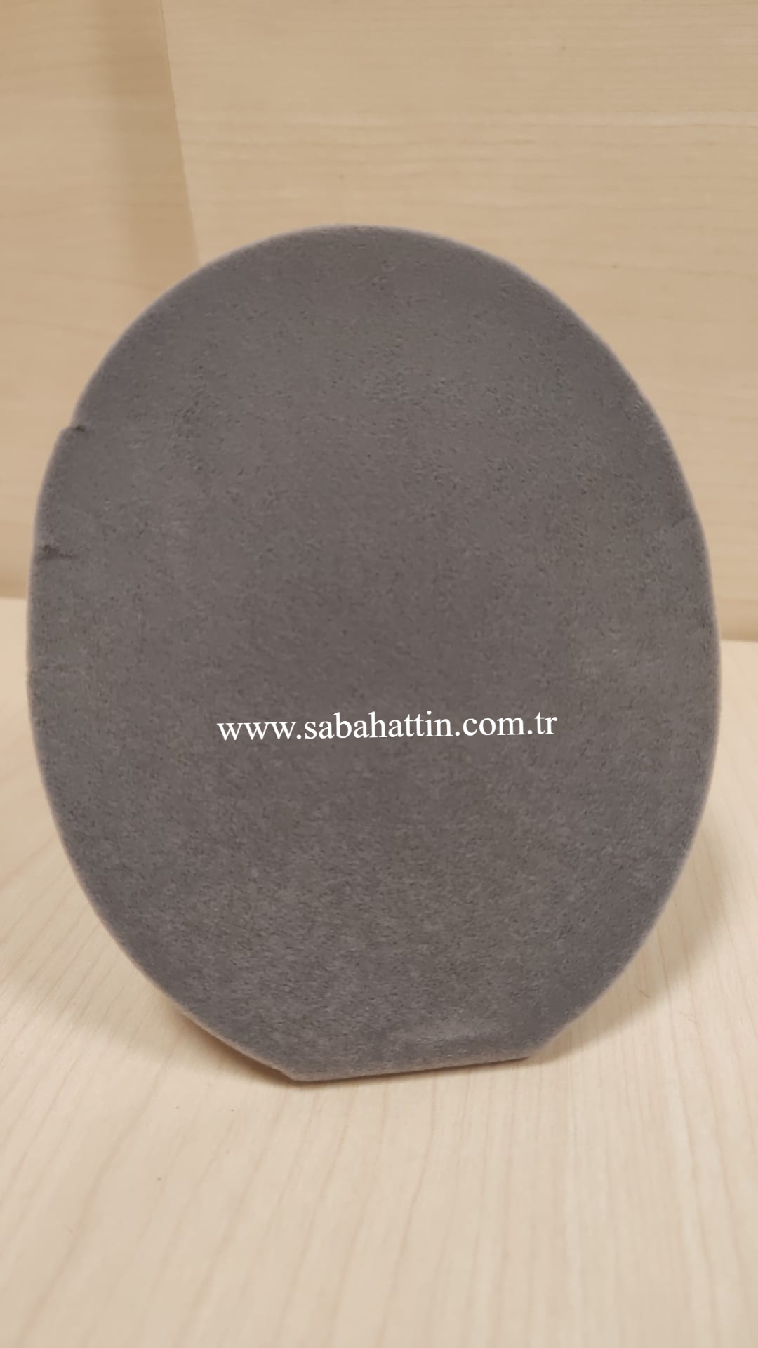 KADİFE & SÜET & DERİ ÇOKLU KOLYELİK , VELVET & SUEDE & LEATHER NECKLACE DISPLAY