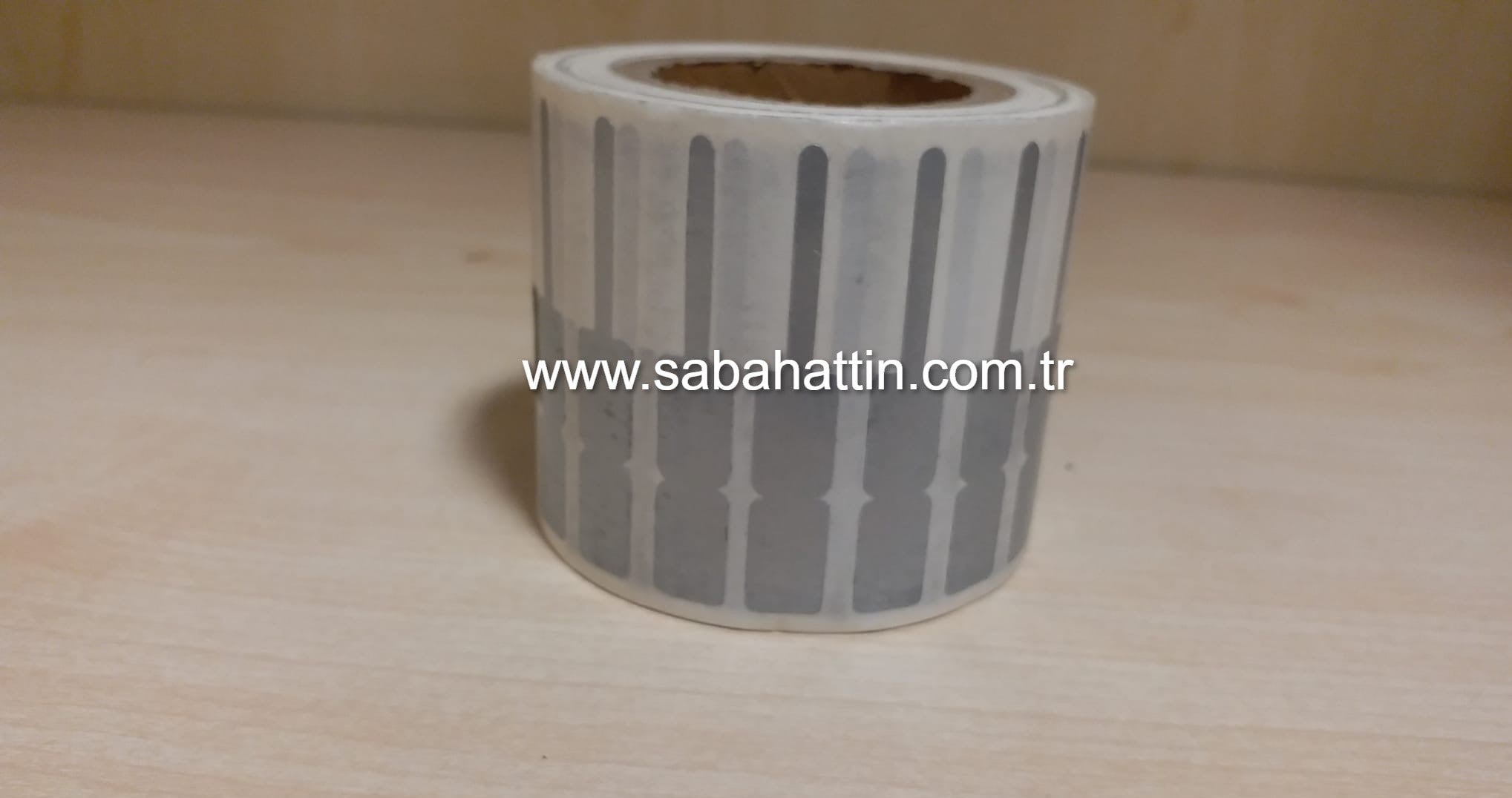KÜÇÜK YAPIŞKANLI MÜCEVHER ETİKETİ, MÜCEVHER ETİKETİ, TAKI ETİKETİ, BARKOD ETİKETİ, PIRLANTA ETİKETİ, GÜMÜŞÇÜ ETİKETİ, BİJÜTERİ ETİKETİ, KUYUMCU ETİKETİ, JEWELRY TAG, JEWELRY LABEL, BARCOD TAG, SILVER TAG, GOLD TAG , DIAMOND TAG