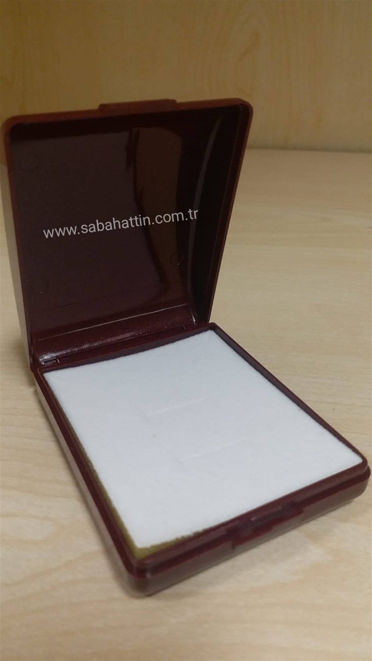 PLASTİK KOLYE , ALYANS KUTUSU, PLASTIC PENDANT AND DOUBLE RING BOX