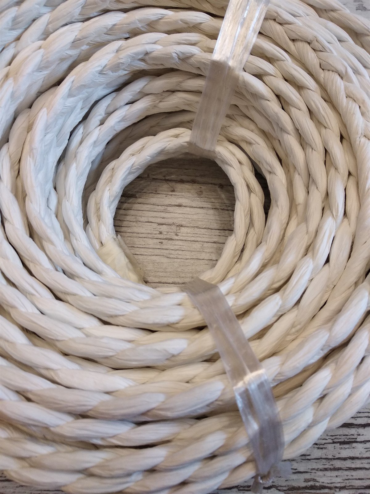 KRAFT İP SAÇ ÖRGÜ BEYAZ  1,00 KG