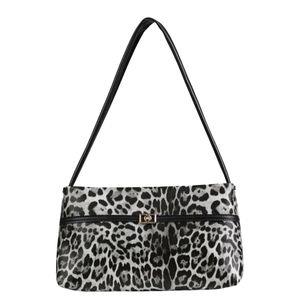 Leopar Desenlİ Baget Kadın Çanta 