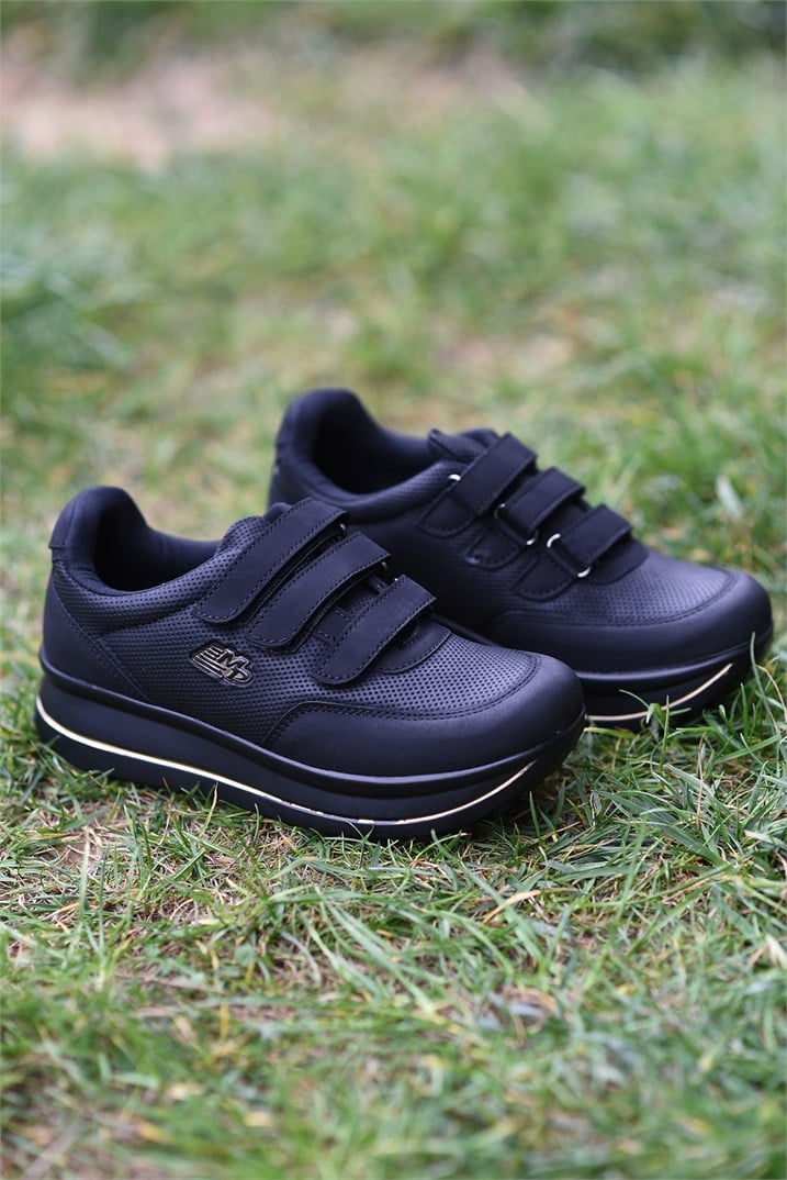MP Siyah Cırtlı Yürüyüş Kadın Spor Ayakkabı | Bulin Ayakkabı - Yürüyüş