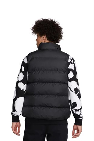 Nike DR9617-010 Storm-FIT Windrunner Yelek Erkek