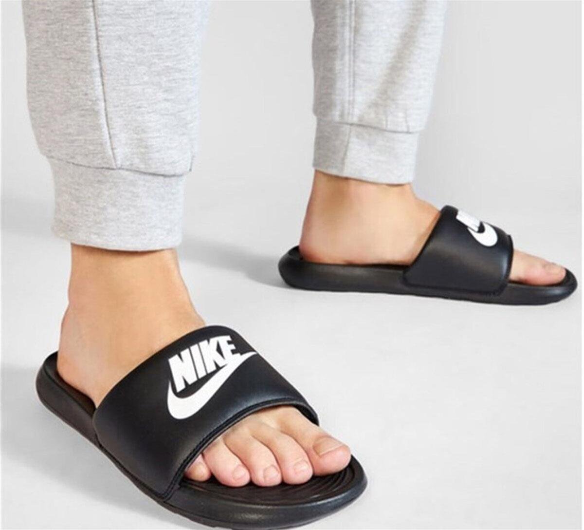 Nike CN9675-002 Victori One Slide ErkekTerlik 