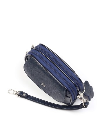 Aka Deri Siyah El Çantası 111 17