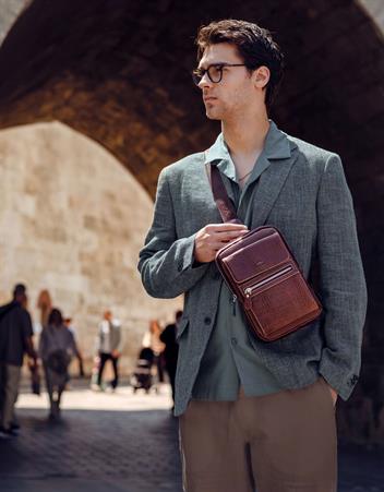 Siyah Çapraz Deri Çanta 205 12