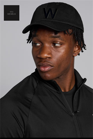 WeWeus Unisex Siyah W İşlemeli Siyah Şapka