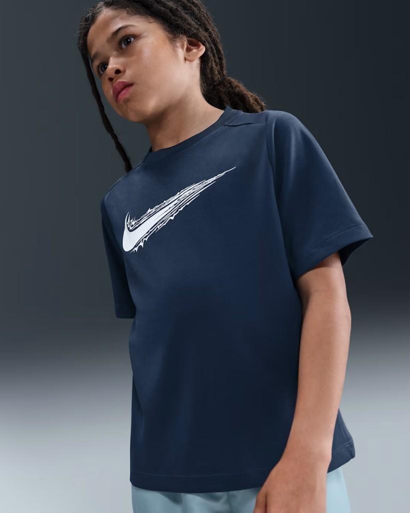 Nike HF8100-410 Dri-FIT Çocuk Kısa Kollu Tişört - Lacivert