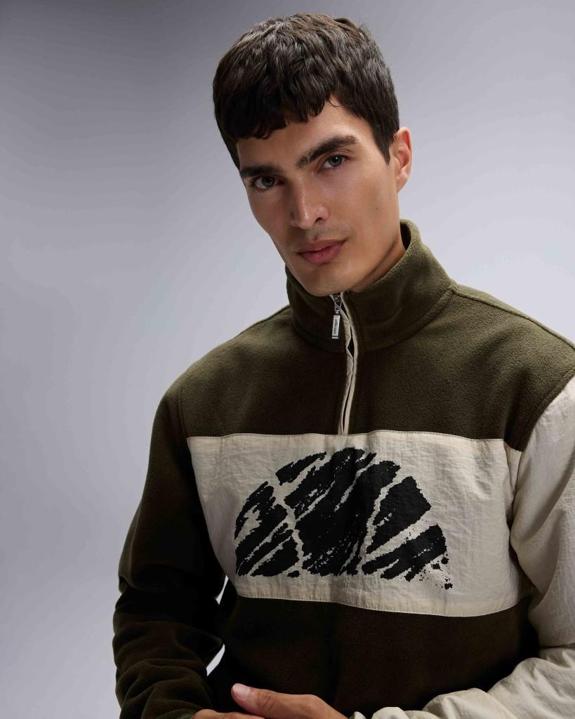 Ellesse EM519-HK Erkek Yarım Fermuarlı Siyah Sweat