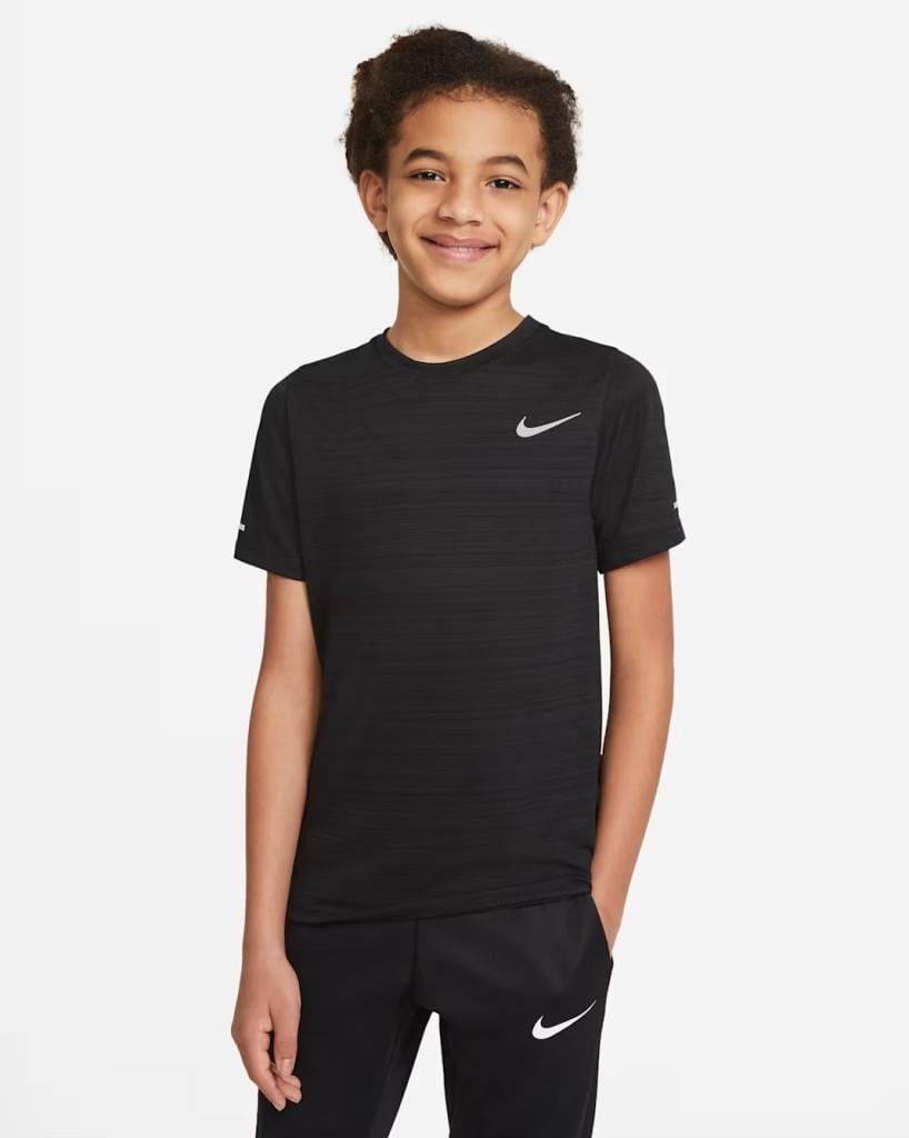 Nike Dri-FIT Miler DD3055-010 Büyük Çocuk (Erkek) Tişört - Siyah