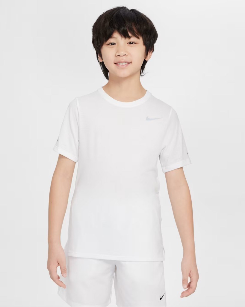 Nike Dri-FIT Miler DD3055-100 Büyük Çocuk (Erkek) Tişört - Beyaz