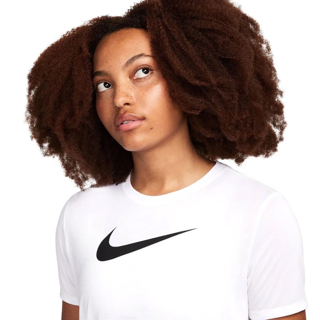 Nike Dri-FIT Tee Legend Kadın Tişört - Beyaz FQ4975-100