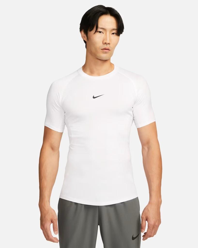 Nike Pro FB7932-100 Erkek Dri-FIT Dar Kesim Kısa Kollu Tişört - Beyaz