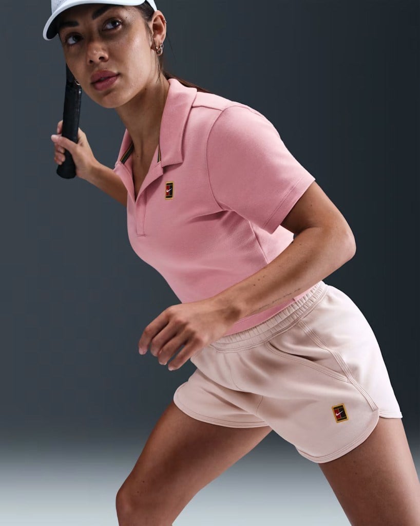 NikeCourt HJ8990-667 Heritage Normal Belli Fleece Kadın Tenis Şortu - Pembe