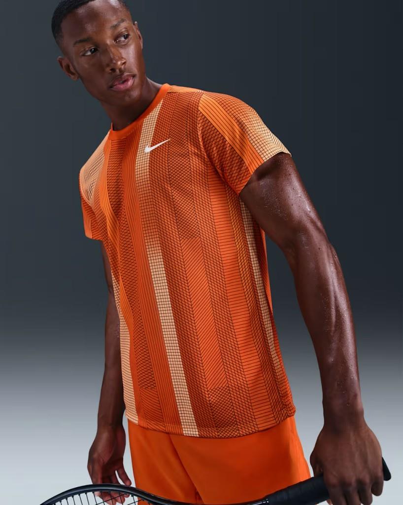 NikeCourt HM6505-893 Victory Dri-FIT Erkek Tenis Üstü - Turuncu