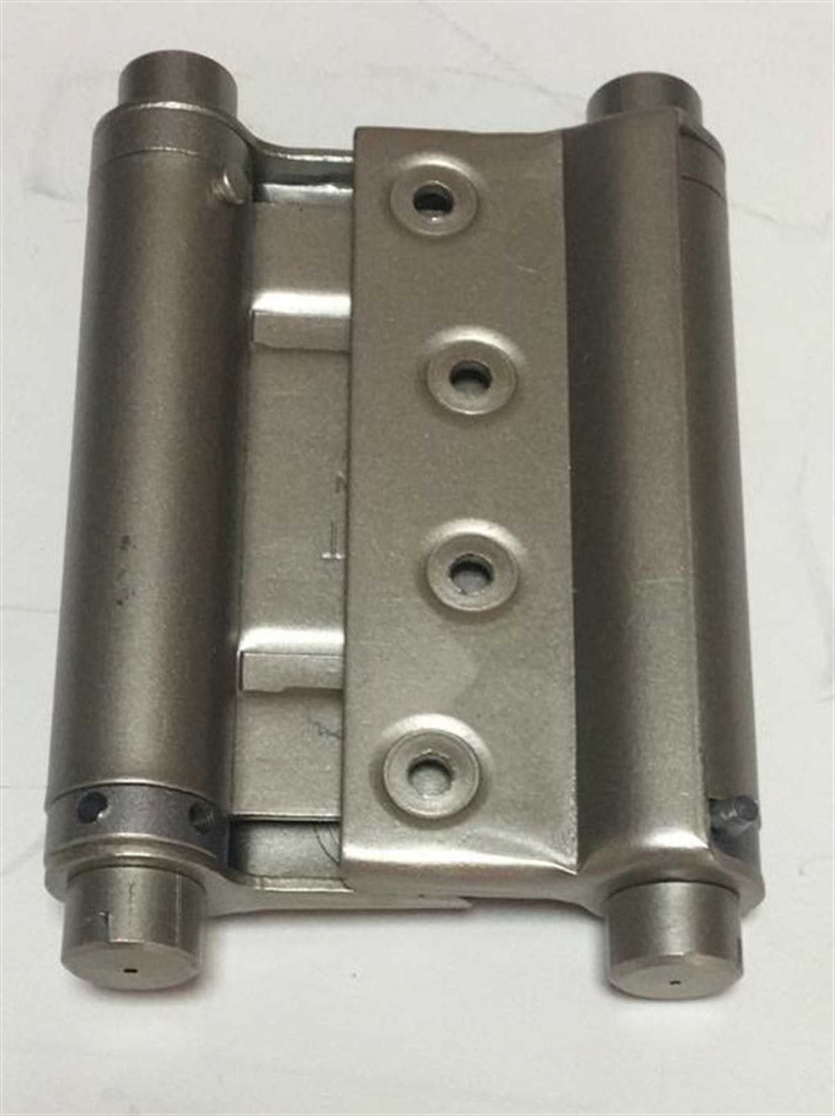 Yaylı Menteşe Saten 1 Adet