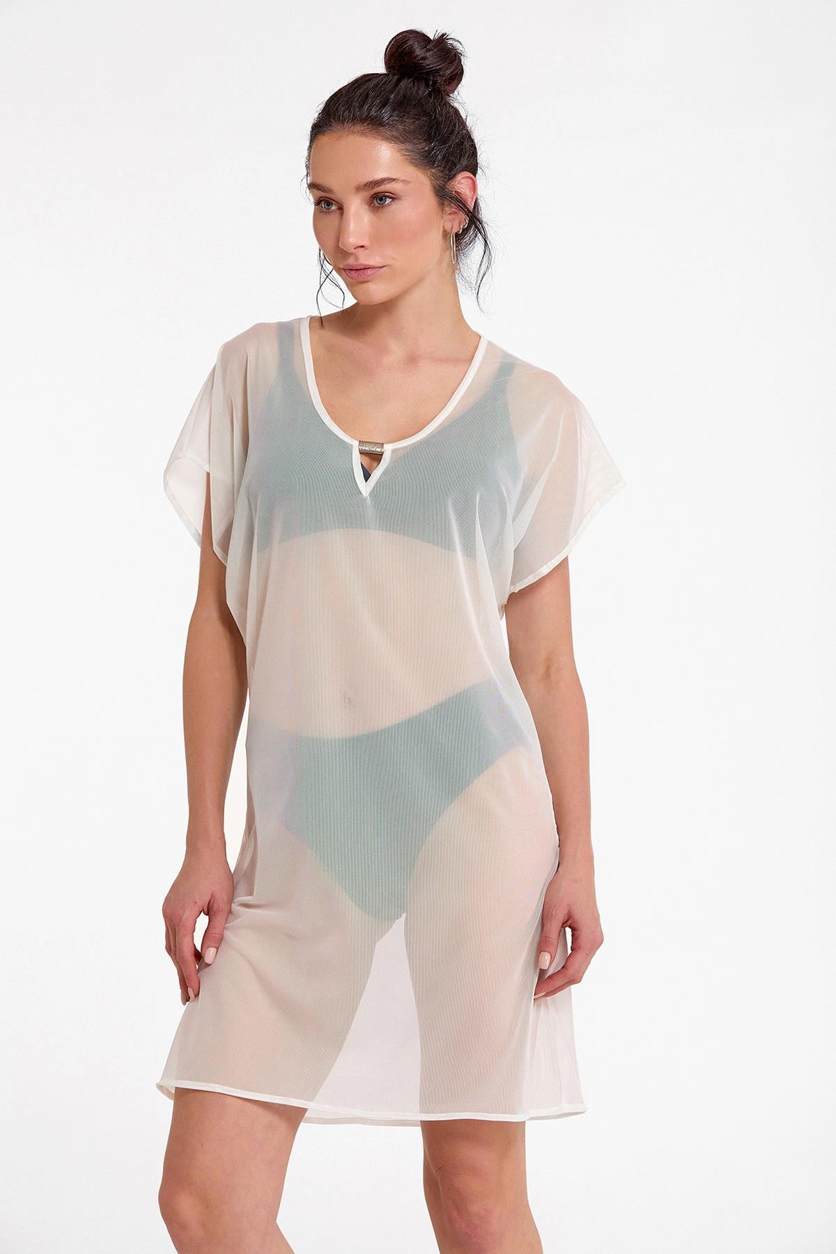 Aksesuarlı Kısa Kaftan en iyi fiyatlarla Argento'da!