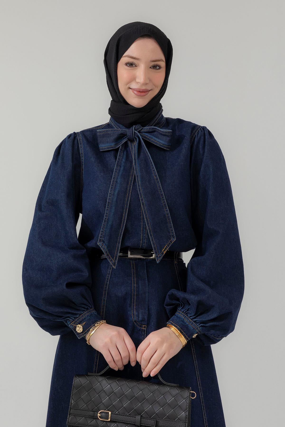 Yaka Bağcıklı Koyu Lacivert Denim Takım