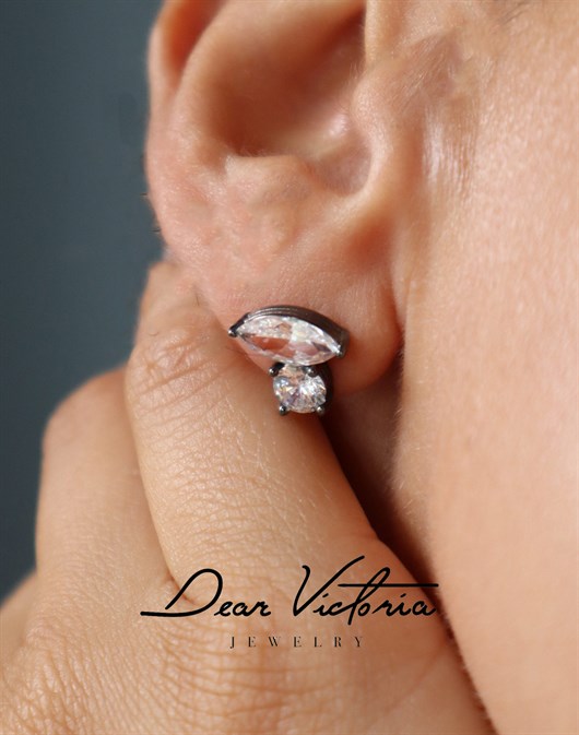 Özel Tasarım Single Marquise Diamond With Round Stud