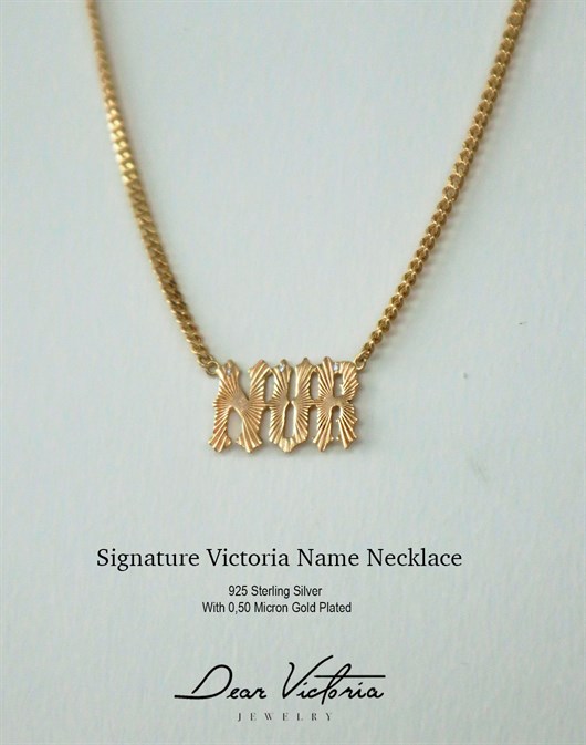 Özel Tasarım Victoria Name Necklace 