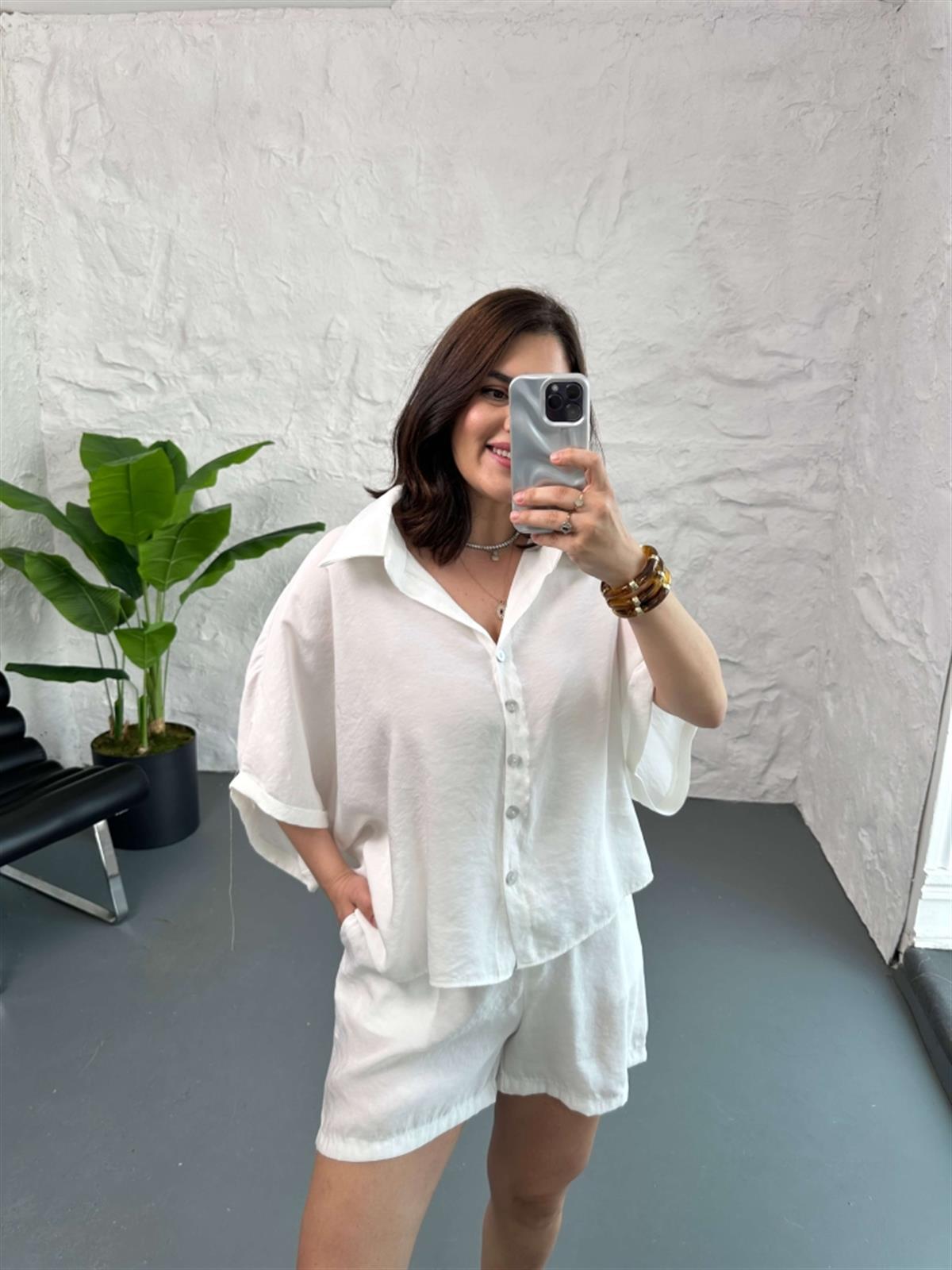 Beyaz Hasır Kemerli Şortlu Tencel Takım
