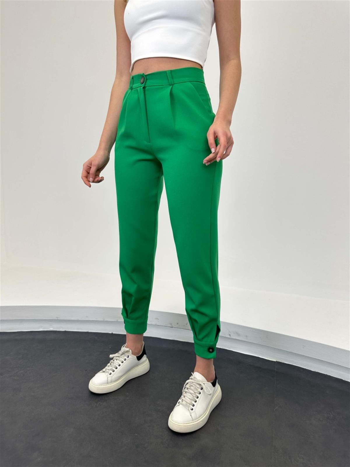 Yeşil Paçası Düğmeli Pantolon