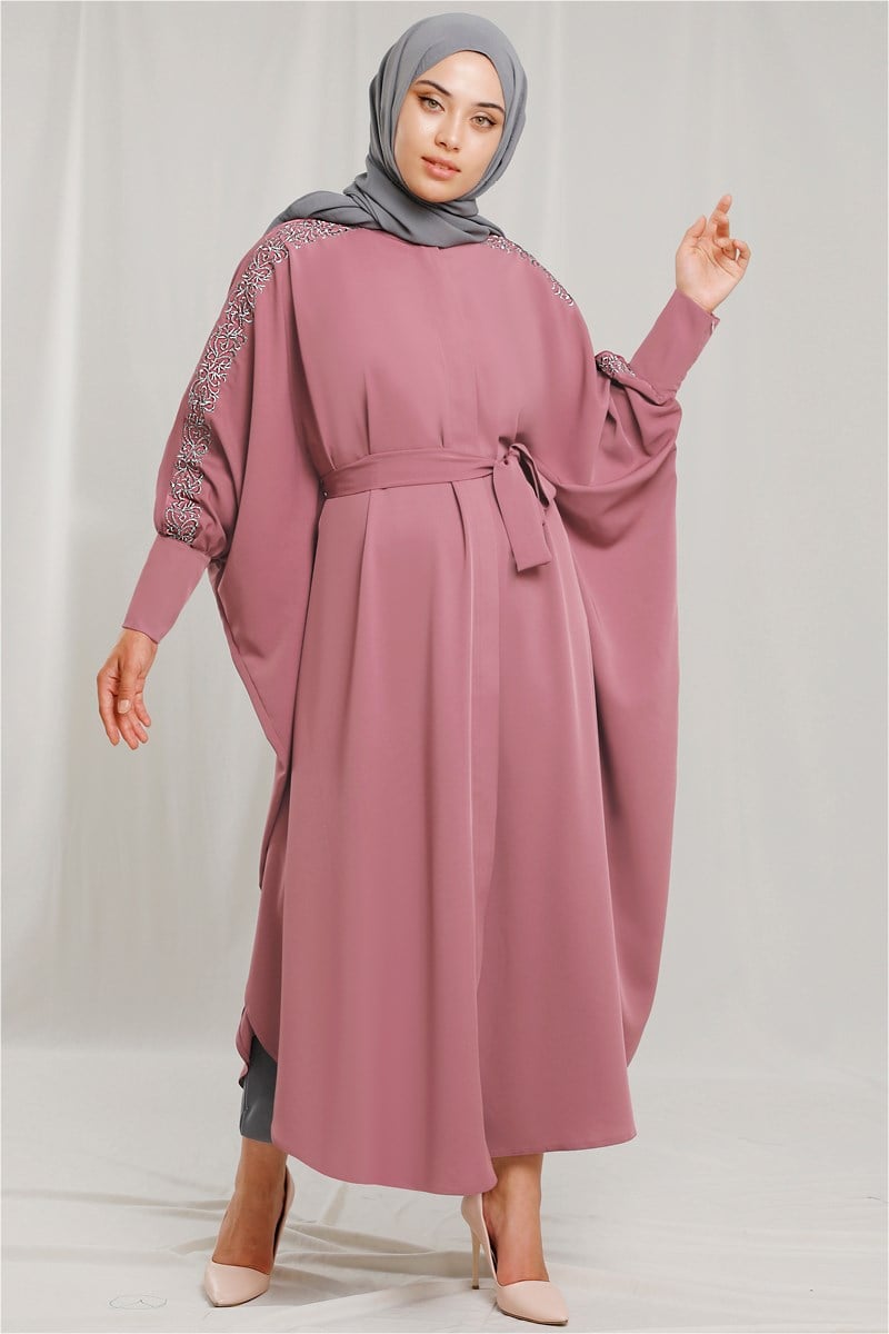1320 Nakışlı Yarasa Kol Abaya Pudra