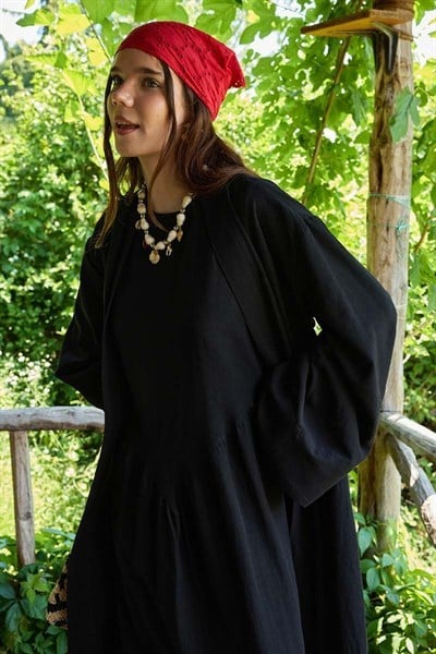 Belden Bağlamalı Abaya