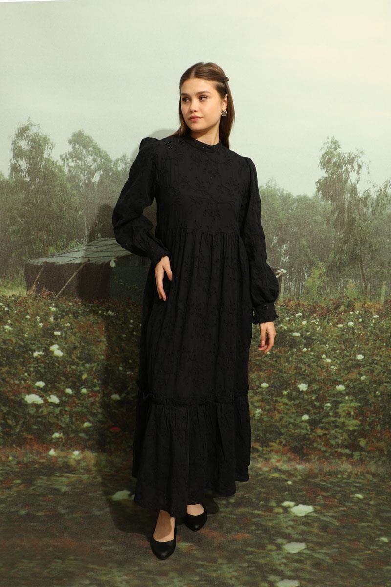 Büzgülü Brode Elbise Siyah