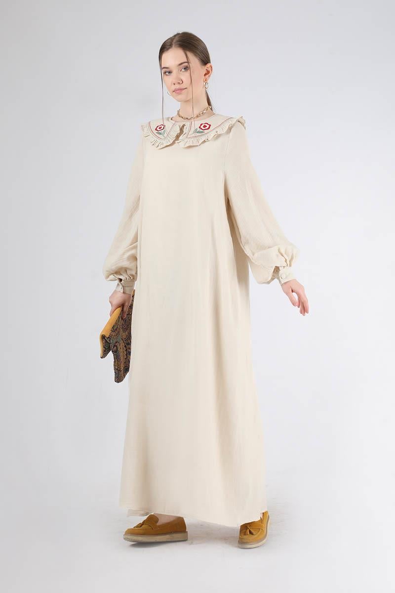 Fırfırlı Bebe Yaka Elbise Krem