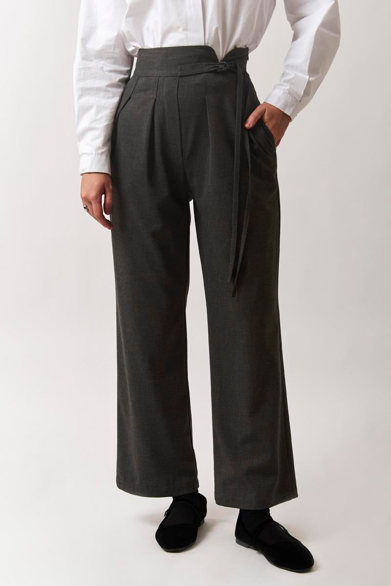 Kemeri Pile Detaylı Pantolon Antrasit