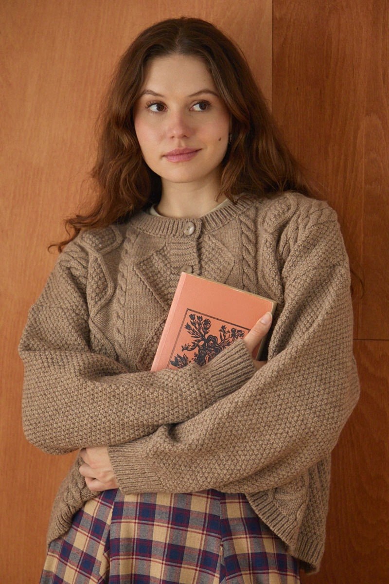Örgülü Triko Hırka Camel