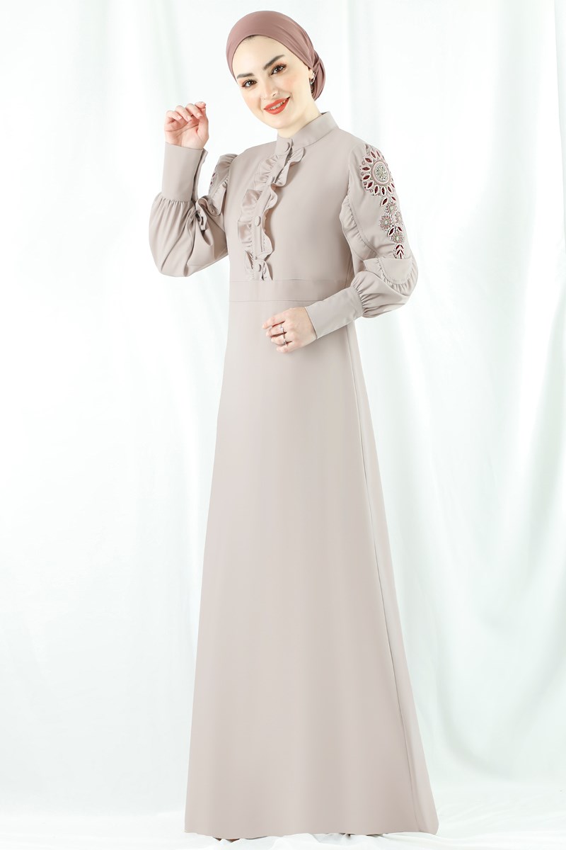 1305 Ayçiçek Nakışlı Vizon Elbise