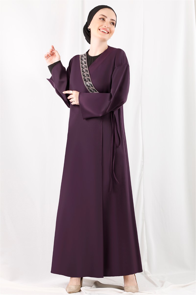 1358 Yakası Şeritli Mürdüm Abaya