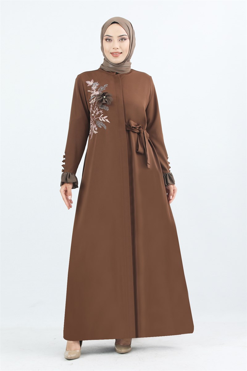 1875 Kolu Düğme Detaylı Büzgülü Ferace Camel