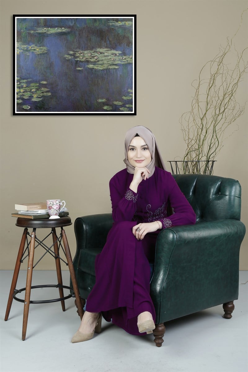 3118 Nakış ve İnci İşlemeli Mürdüm Ferace