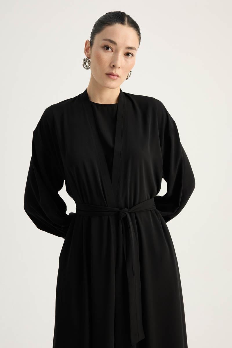 Arka Parçalı Abaya Takım Siyah