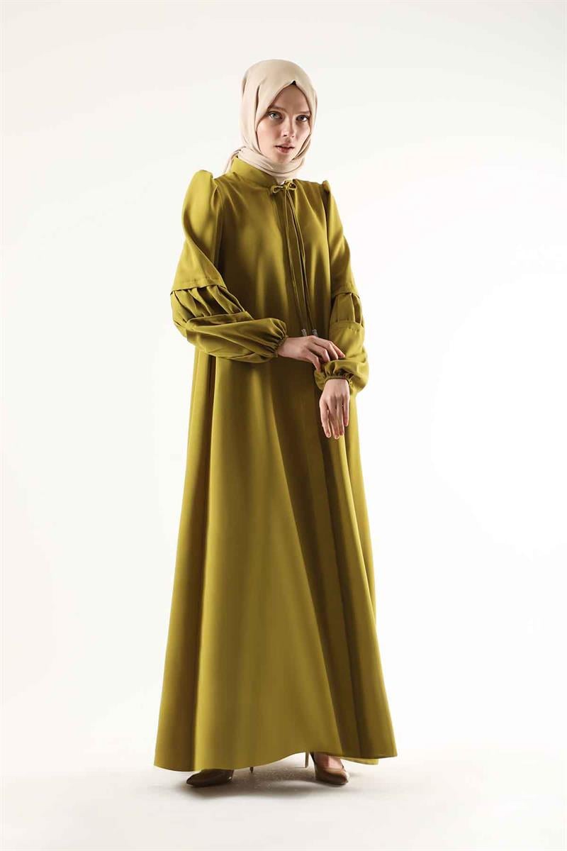 Büzgü Detay Kuşaklı Ferace Yağ Yeşili
