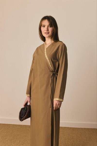 Dantelli Kruvaze Abaya 