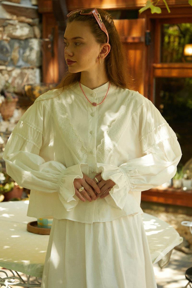 Duru Dantelli Gömlek Beyaz