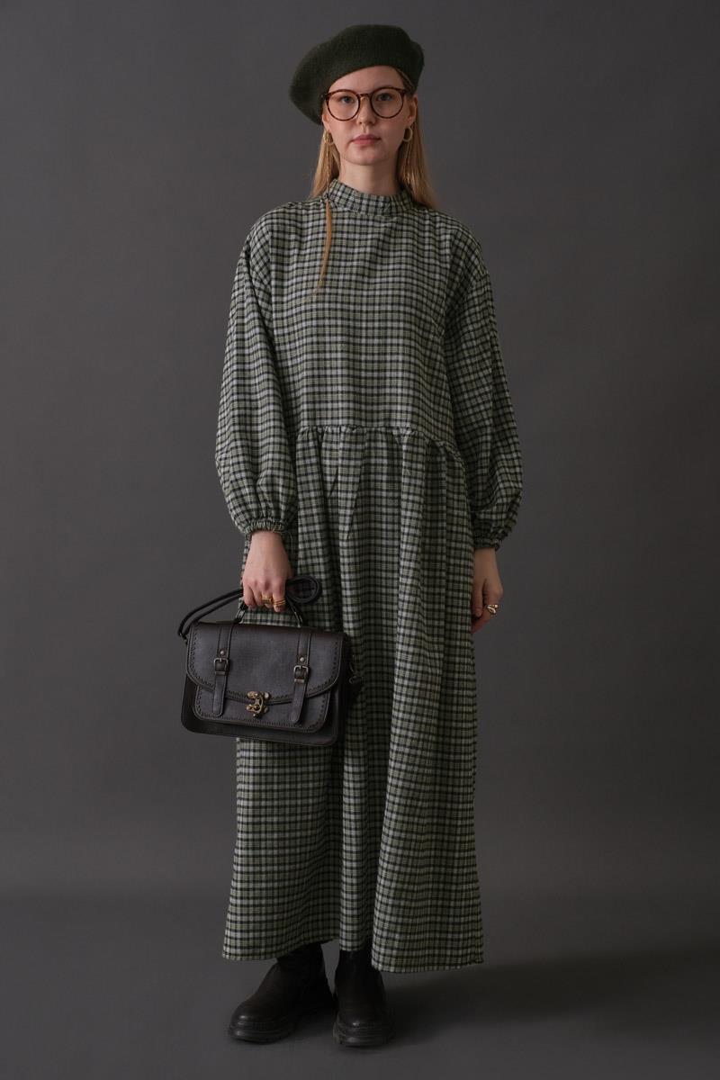 Düşük Kol Ekose Desenli Elbise Haki