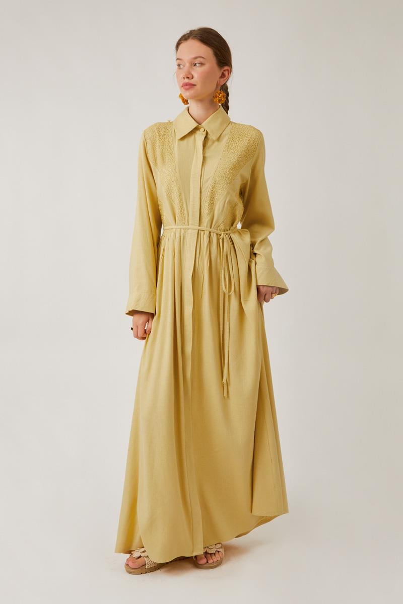 Gizli Düğmeli Dantelli Elbise Tereyağı Sarısı