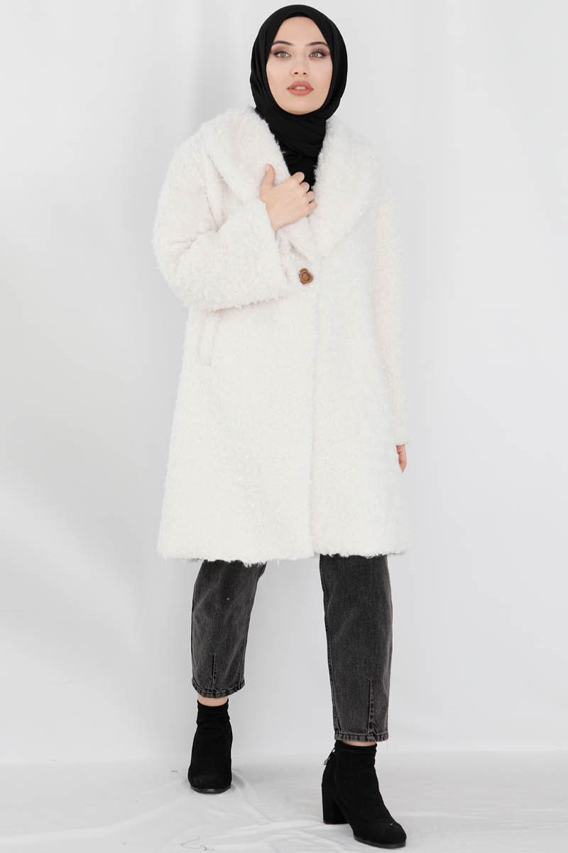 Kıvırcık Kaban Ekru