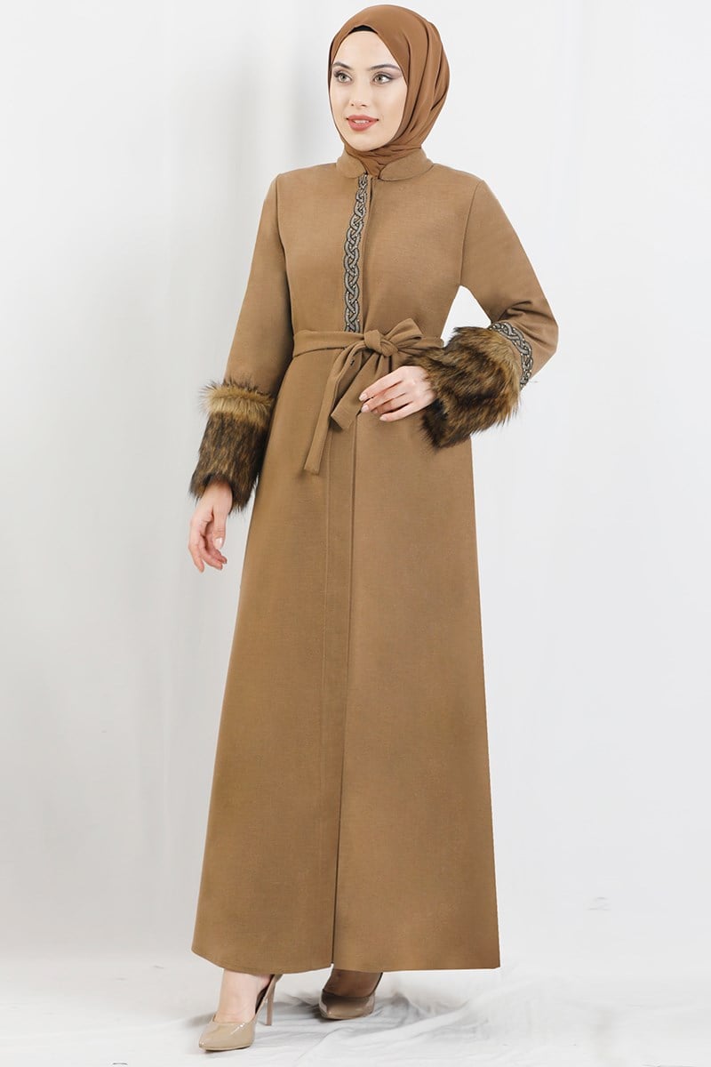 Kolları Kürk Detaylı Camel Ferace