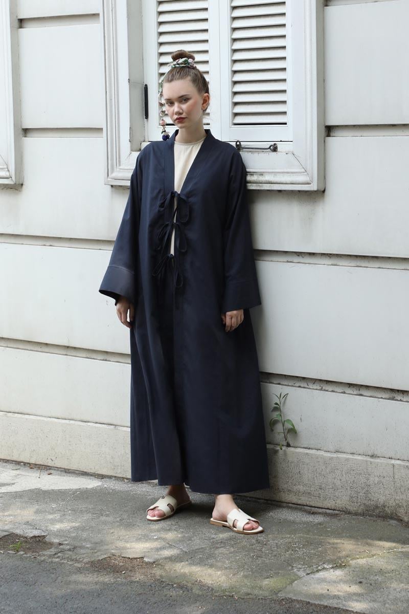 Önden Bağlamalı Abaya Lacivert