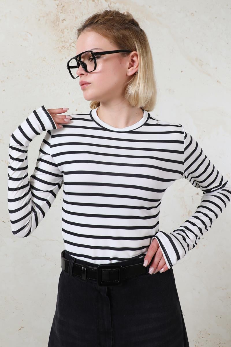 Parmaklı Çizgili Body Siyah