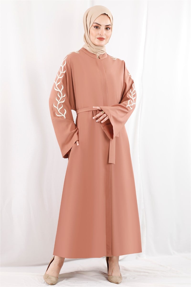 Sarmaşık Nakışlı Şeftali Abaya