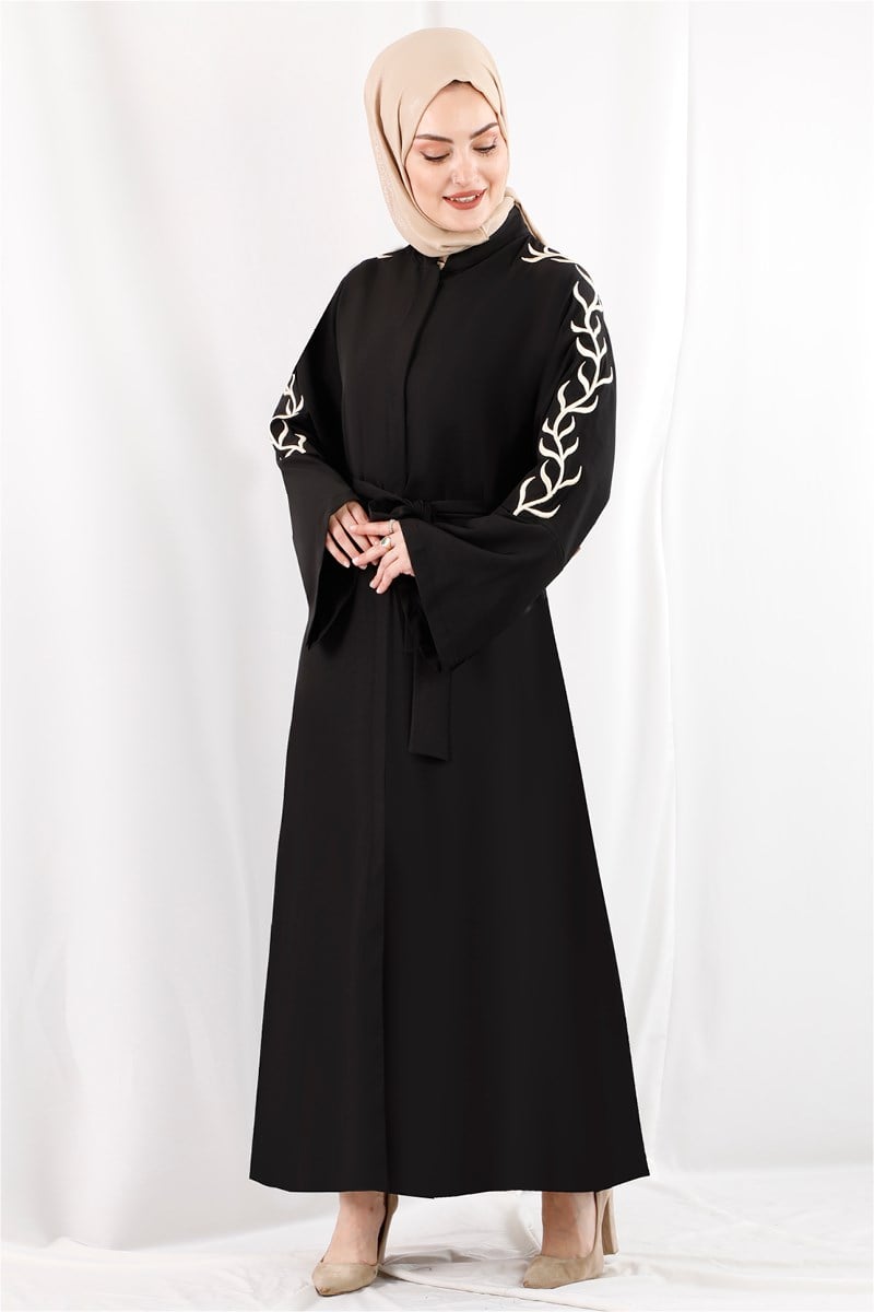 Sarmaşık Nakışlı Siyah Abaya
